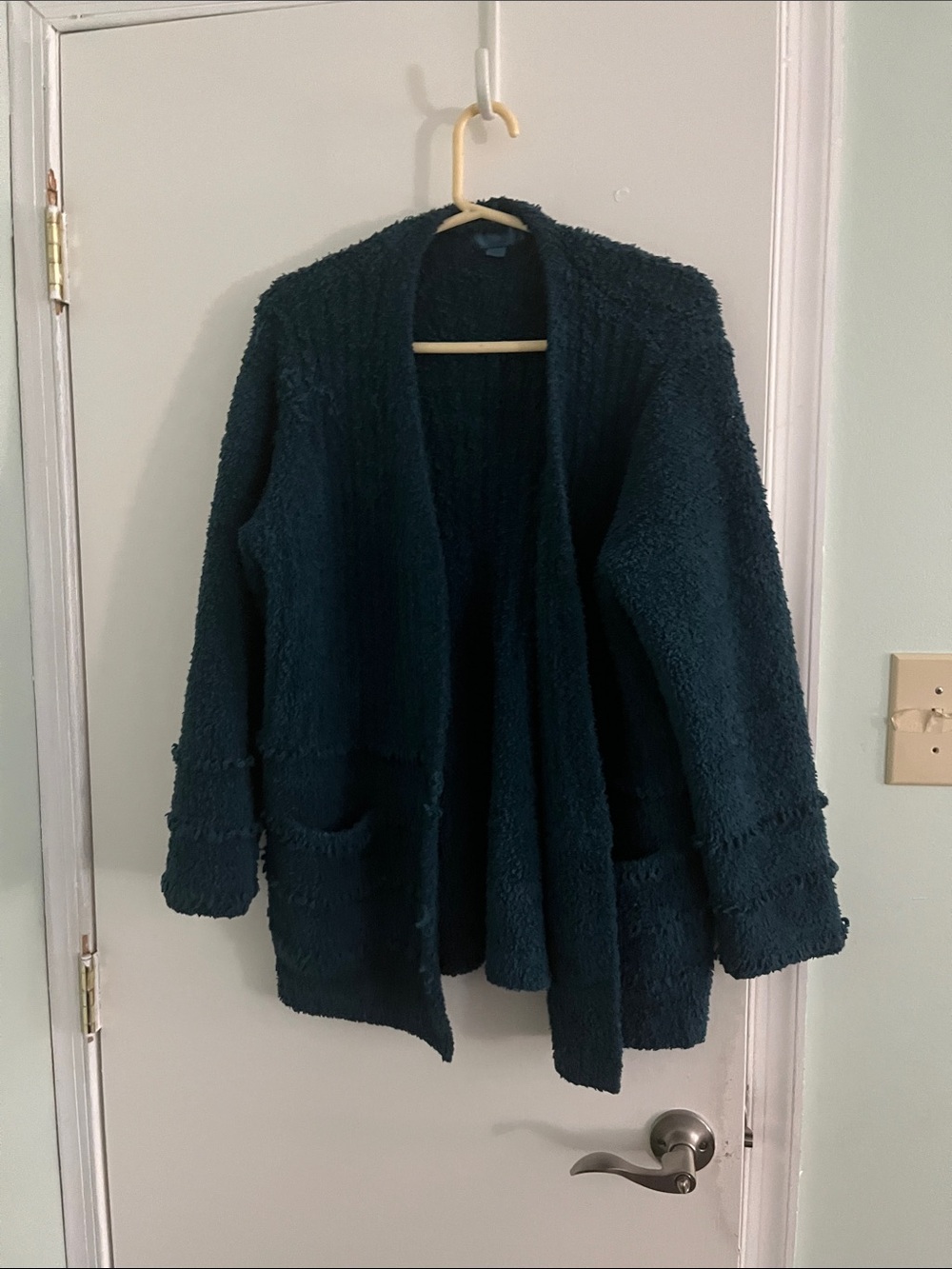 Barefoot dreams cardigan (discounted because of flaw)